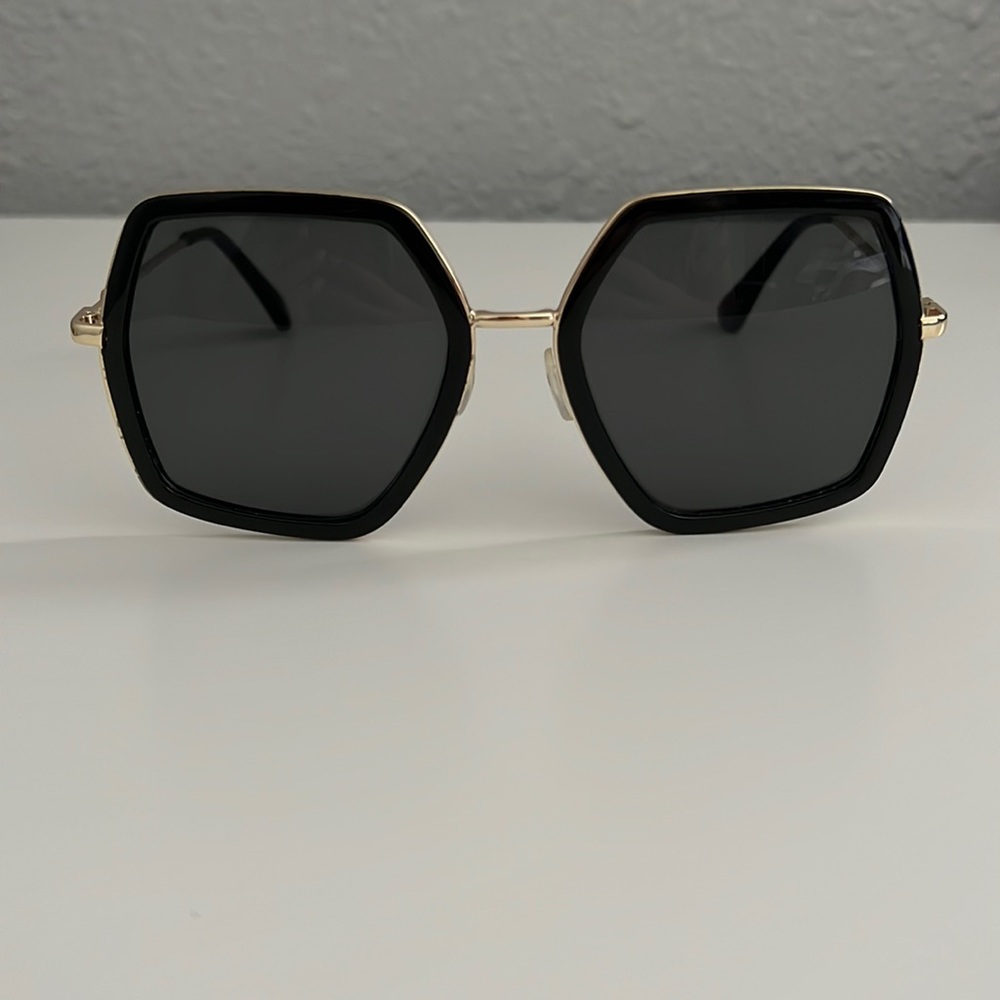 Oversized Sunnies